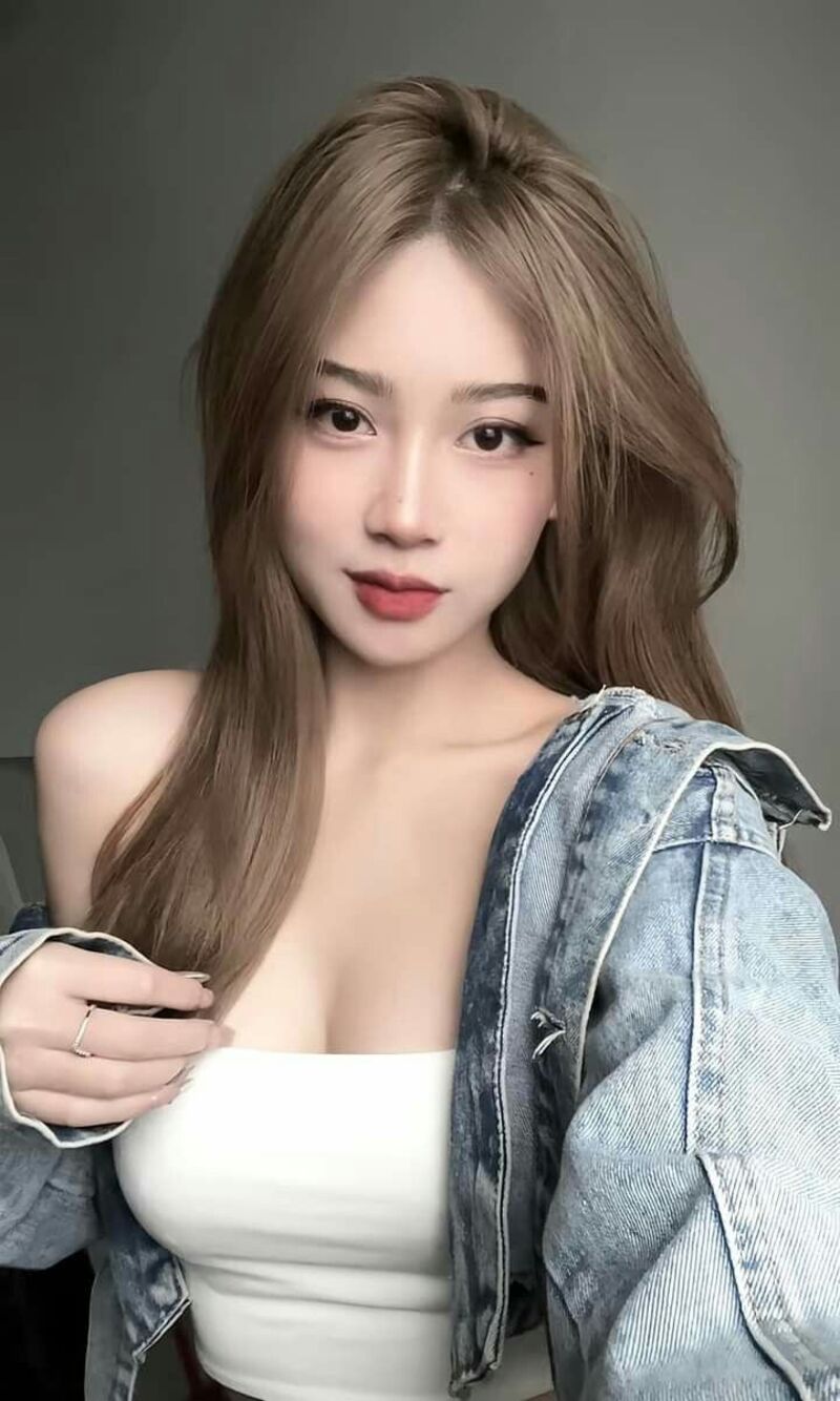 Sức ảnh hưởng không tưởng của ảnh gái xinh trên mạng xã hội