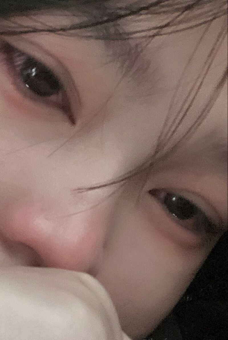 ảnh buồn nữ khóc