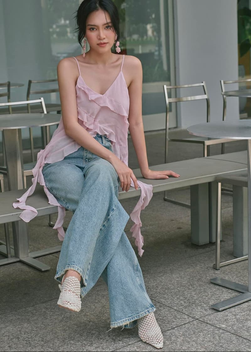 Ảnh gái sexy với phong cách street style