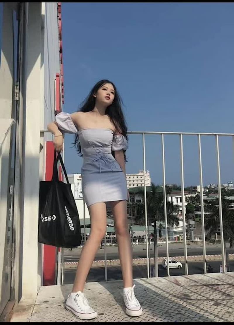 Ảnh gái sexy với phong cách street style