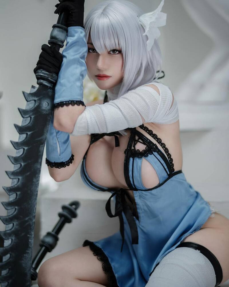 gái xinh cosplay Kainé