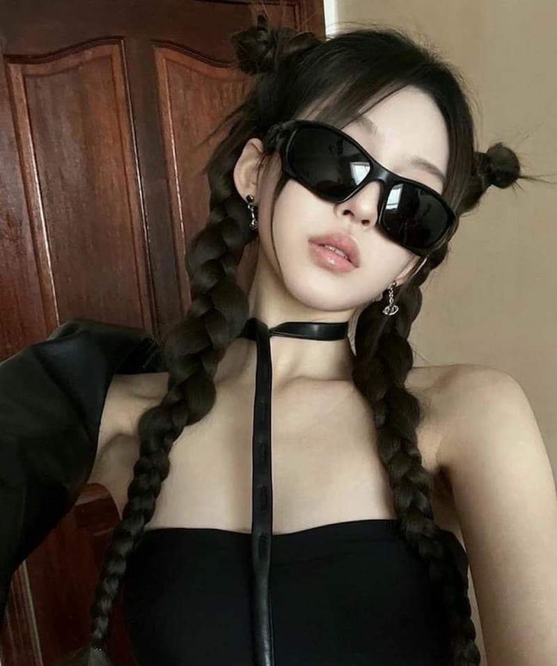 Gái xinh sexy ngầu đeo kính