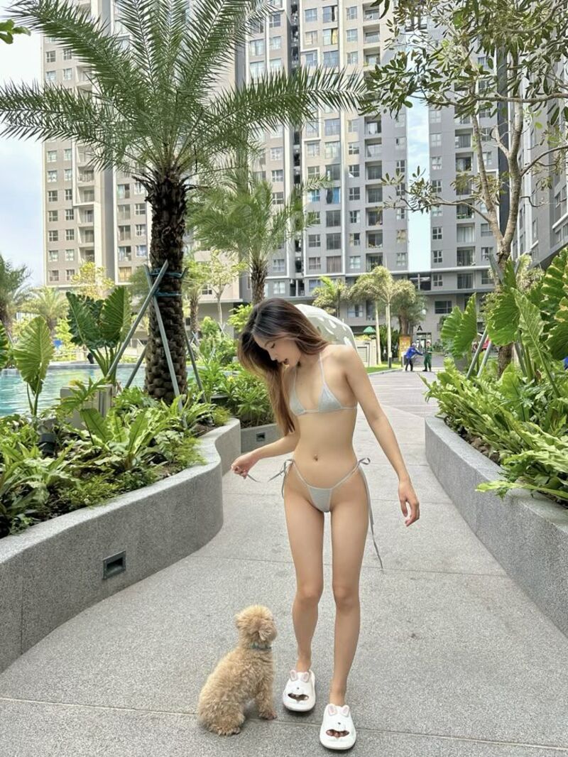 Hình gái xinh Trung Quốc mặc bikini gợi cảm